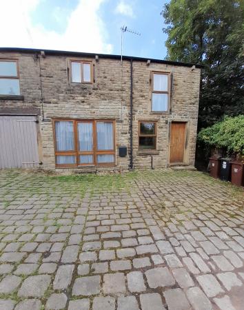 High Street West, Glossop, SK13