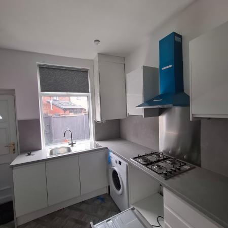 2 bedroom Terraced House to let in Holden Street, Ashton-Under-Lyne, OL6