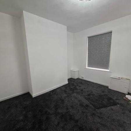 2 bedroom Terraced House to let in Holden Street, Ashton-Under-Lyne, OL6