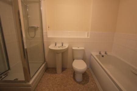2 bedroom Flat for sale in Hardy Close, Dukinfield, SK16