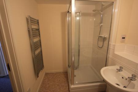 2 bedroom Flat for sale in Hardy Close, Dukinfield, SK16