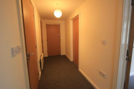 2 bedroom Flat for sale in Hardy Close, Dukinfield, SK16