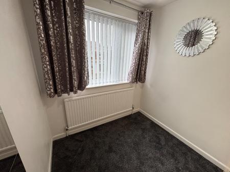 3 bedroom Semi-detached house to let in Carlisle Crescent, Ashton-Under-Lyne, OL6