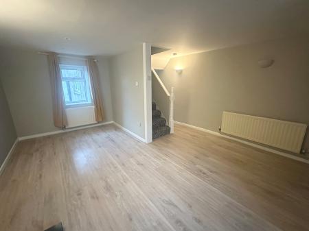 2 bedroom Terraced House to let in North Street, Newtownards, BT23