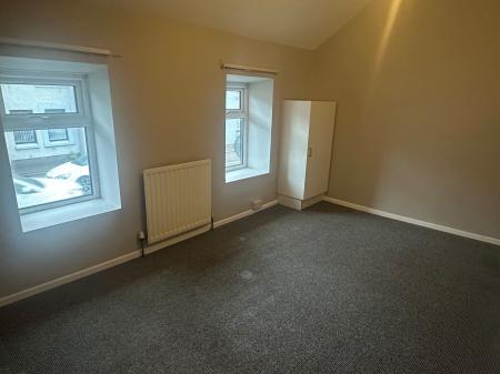 2 bedroom Terraced House to let in North Street, Newtownards, BT23