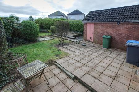 3 bedroom Detached house to let in Onslow Gardens, Bangor, BT19