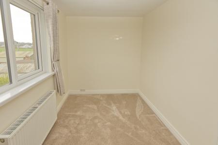 2 bedroom Terraced House to let in Mooretown Terrace, Newtownards, BT23