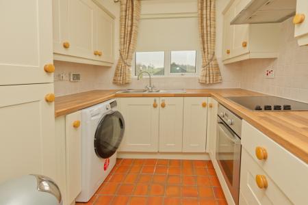 2 bedroom Terraced House to let in Mooretown Terrace, Newtownards, BT23