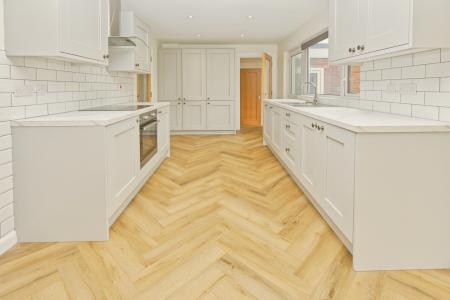 3 bedroom Detached house to let in Ballycrochan Road, Bangor, BT19