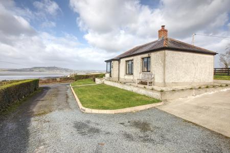 3 bedroom Bungalow to let in Portaferry Road, Newtownards, BT22