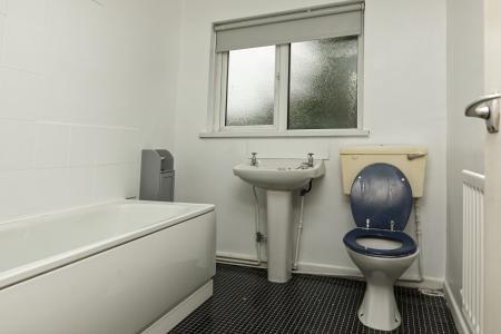 2 bedroom Terraced House to let in Balfour Street, Newtownards, BT23