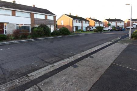 4 bedroom Town house to let in Cranley Drive, Bangor, BT19