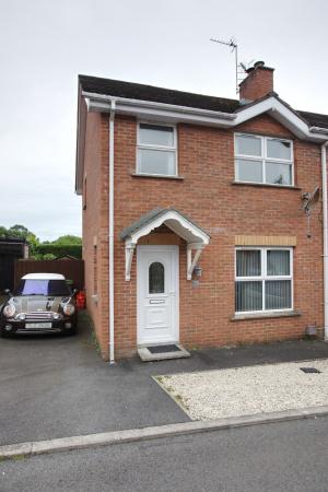 3 bedroom Semi-detached house to let in Meadowvale Crescent, Bangor, BT19