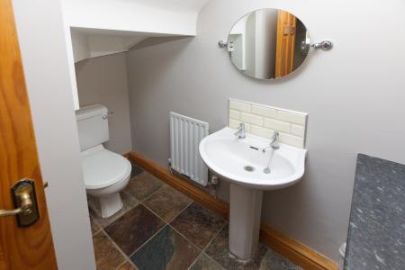 2 bedroom Flat to let in Balmoral Square, Bangor, BT19