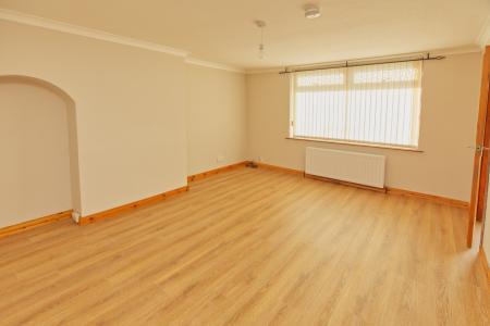 3 bedroom Terraced House to let in Clandeboye Road, Bangor, BT19