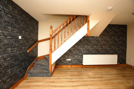 2 bedroom Town house to let in Whitethorn Avenue, Newtownards, BT23