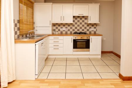 2 bedroom Town house to let in Balmoral Square, Bangor, BT19