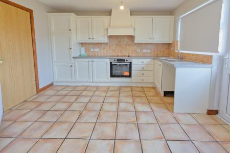 3 bedroom Semi-detached house to let in Cairndore Grange, Newtownards, BT23