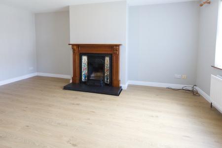 3 bedroom Semi-detached house to let in Cairndore Grange, Newtownards, BT23