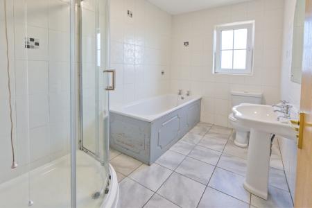3 bedroom Semi-detached house to let in Cairndore Grange, Newtownards, BT23