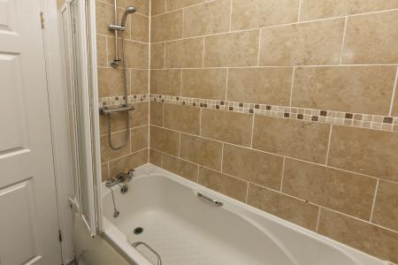 2 bedroom Semi-detached house to let in John Street, Newtownards, BT23