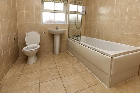 3 bedroom Semi-detached house to let in Shorelands Crescent, Cloughey, BT22