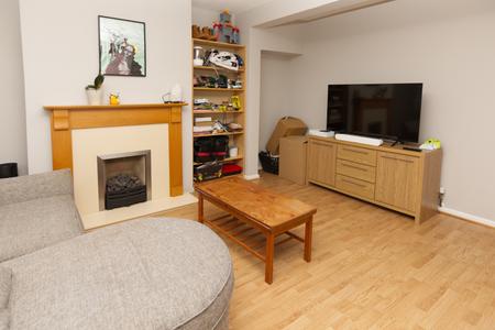 2 bedroom Terraced House to let in Belfast Road, Bangor, BT20
