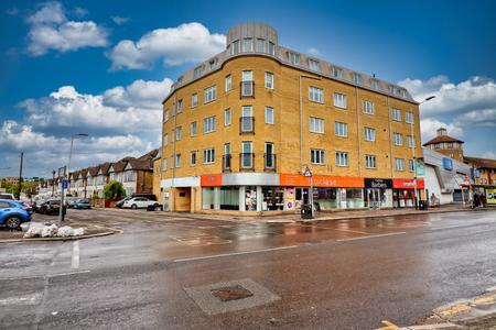 1 bedroom Flat for sale in South Street, Romford, RM1