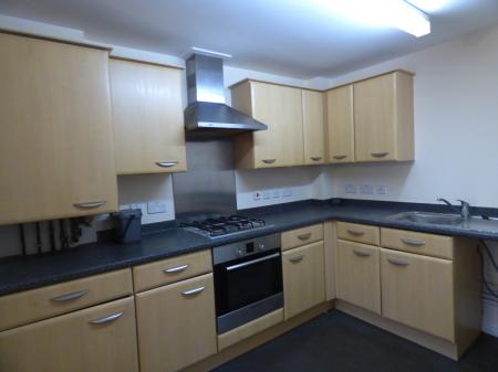 2 bedroom Flat for sale in Beeston Court, Laindon, SS15