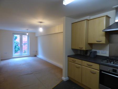 2 bedroom Flat for sale in Beeston Court, Laindon, SS15