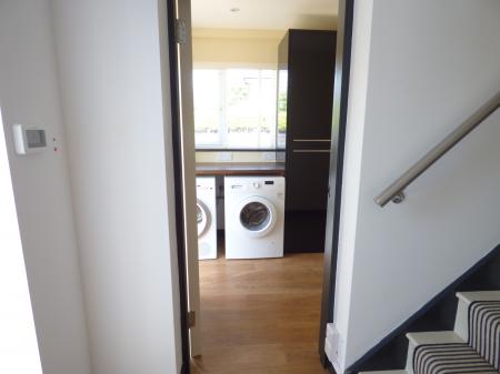 4 bedroom Semi-detached house for sale in Abbotts Close, Brentwood, CM15