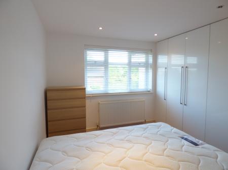 4 bedroom Semi-detached house for sale in Abbotts Close, Brentwood, CM15