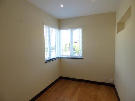 4 bedroom Semi-detached house to let in Abbots Close, Brentwood, CM15