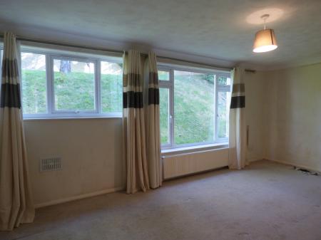2 bedroom Flat for sale in Radford Way, Billericay, CM12