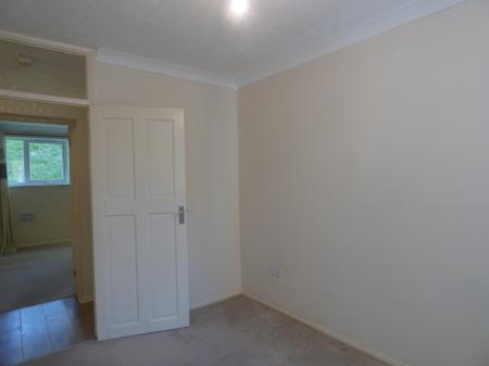 2 bedroom Flat for sale in Radford Way, Billericay, CM12