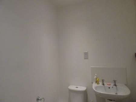 0 bedroom Studio flat to let in Brunel House, St James Road, Brentwood, CM14