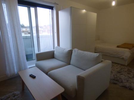 0 bedroom Studio flat to let in Brunel House, St James Road, Brentwood, CM14