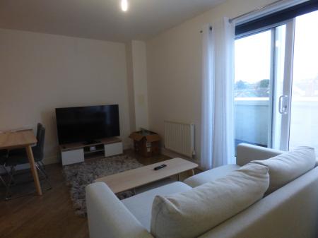 0 bedroom Studio flat to let in Brunel House, St James Road, Brentwood, CM14