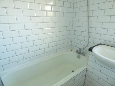 1 bedroom Flat to let in The Knares, Basildon, SS16