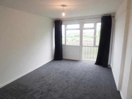 1 bedroom Flat to let in The Knares, Basildon, SS16