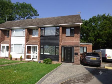 Wingrave Crescent, Brentwood, CM14