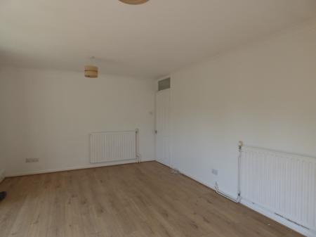 2 bedroom Flat to let in Sir Francis Way, Brentwood, CM14
