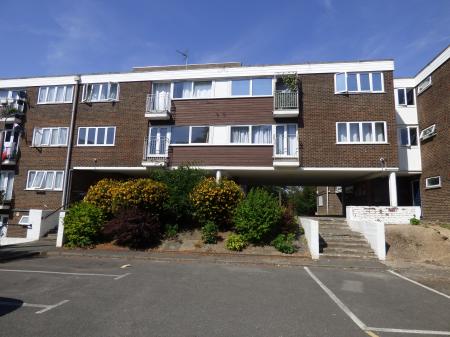 Sir Francis Way, Brentwood, CM14