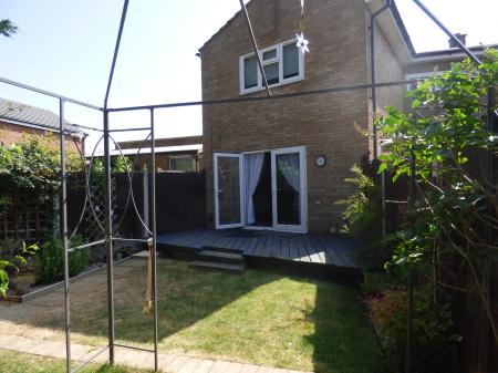 1 bedroom Flat to let in Bourne Close, Basildon, SS15