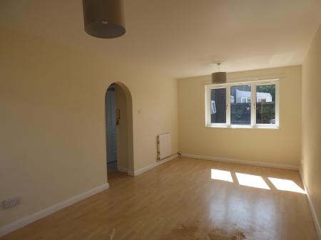 2 bedroom Flat to let in Shepeshall, Lee Chapel North, Basildon, SS15