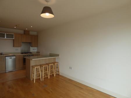 2 bedroom Flat to let in Blyth House, Southchurch Road, Southend-on-Sea, SS1