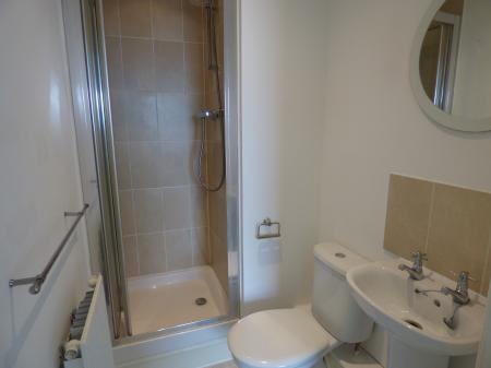 2 bedroom Flat to let in Blyth House, Southchurch Road, Southend-on-Sea, SS1