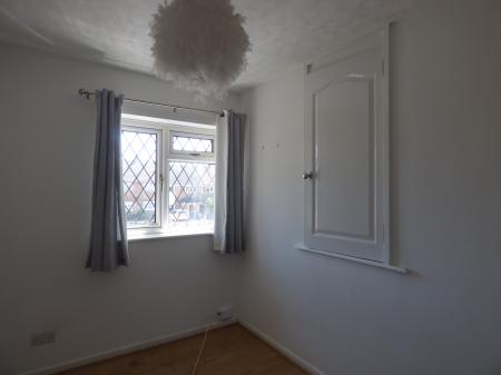 3 bedroom Terraced House to let in Whitmore Way, Basildon, SS14