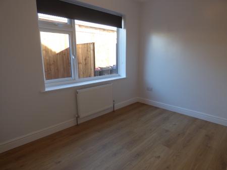 3 bedroom Bungalow to let in Leigh on Sea, Eastwood