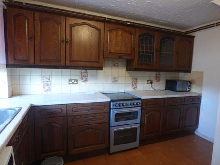 3 bedroom Terraced House to let in Curling Walk, Basildon, SS14